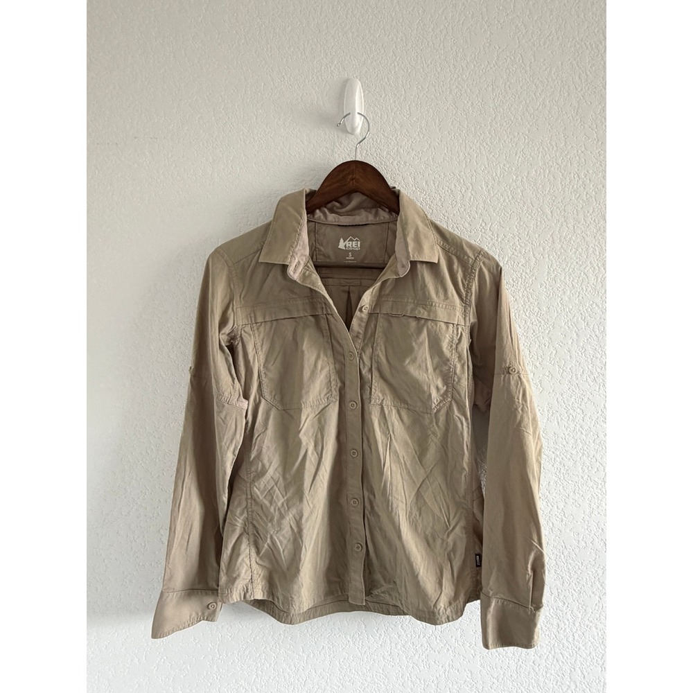 REI Co-op Gorpcore Hiking Shirt Size S Tan Roll-Tab Sleeves Fishing Camping